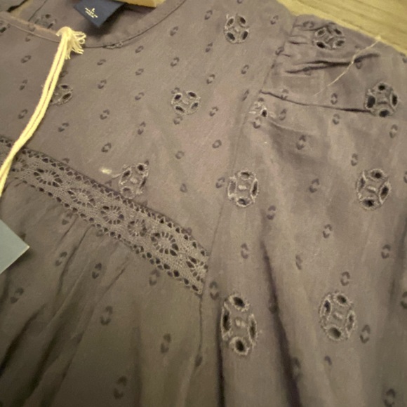 Never worn top - Picture 3 of 3